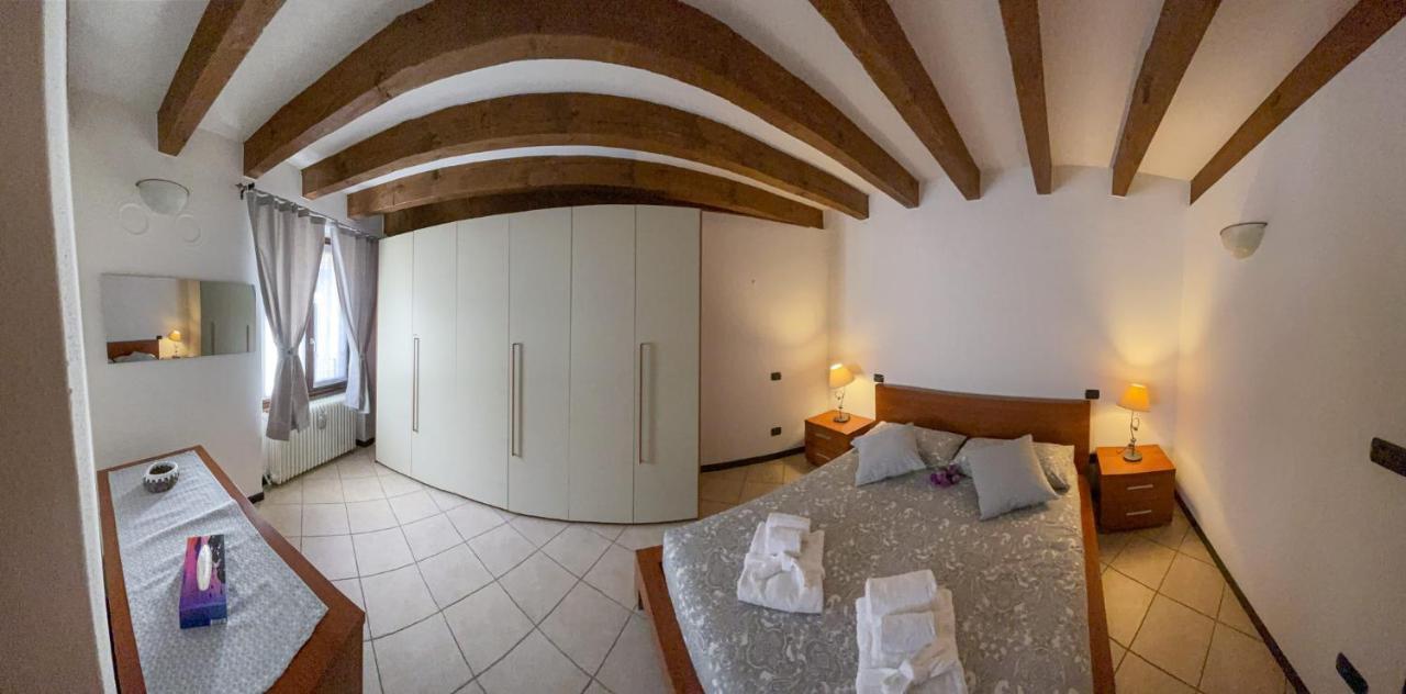 Da Perry Appartement Morbegno Buitenkant foto